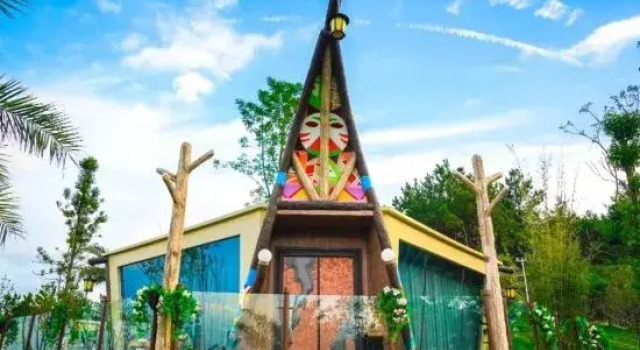 Mulan Grassland witch Nuo tribe, Book Hotel Huangpi Hubei