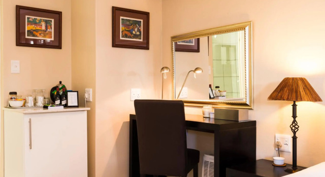 Westville Bed and Breakfast, Забронировать Гостевой дом Вествиль Дурбан