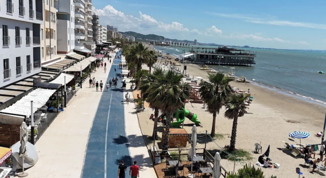 Апартаменты Sea View Apartment in Durres Beach 100