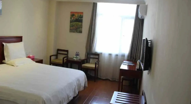 GreenTree Inn Hebei Zhangjiakou Zhangbei Zhongdu Grassland Business Hotel