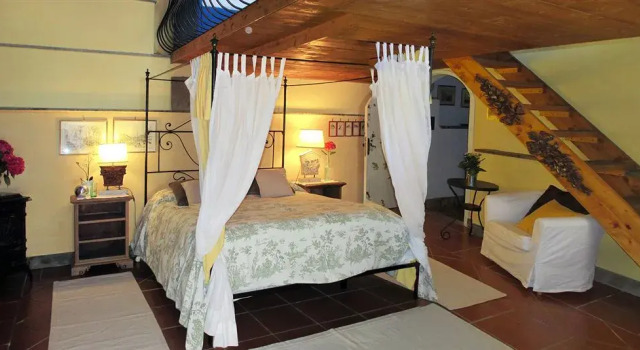 Borgo Dei Ferraresi, Rezerwuj Hotel Sacrofano Lacjum