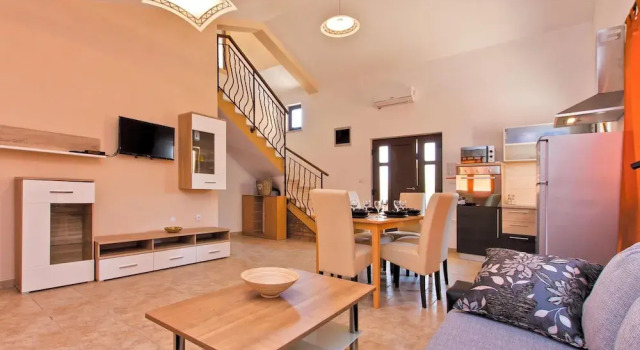 Gorgeous Home In Liznjan, Забронировать Отель Отели Лижнян 3 звезды, 3*