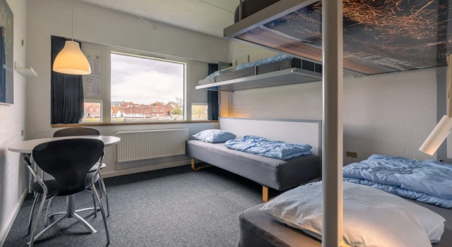 Triple room with city view Danhostel Ribe