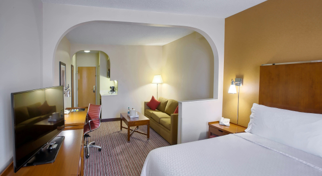 Four Points by Sheraton Charlotte - Pineville