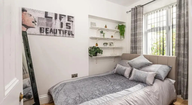 Апартаменты 1 Bed Central Garden Apartment