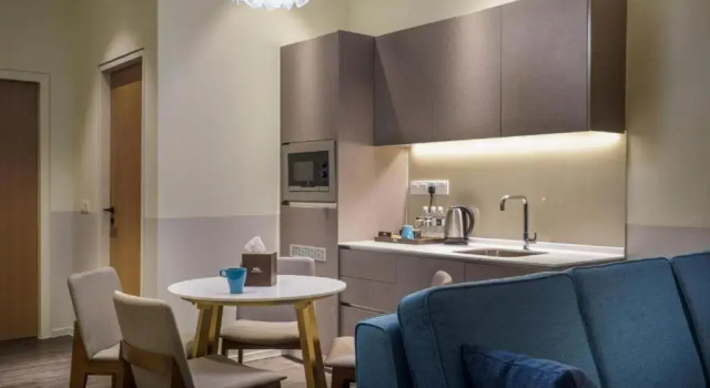 Люкс Deluxe Bahari Parade Hotel Managed by The Ascott Limited