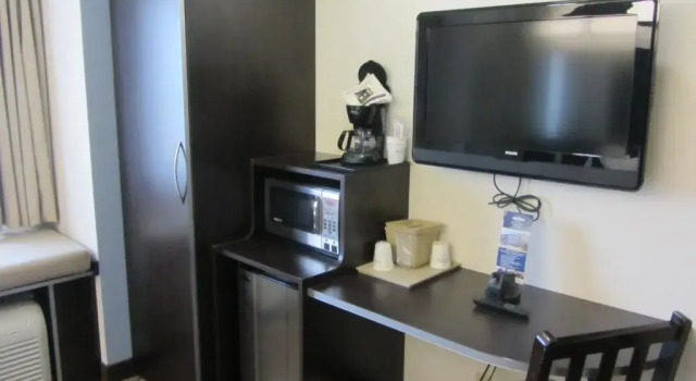 Двухместный номер Standard Microtel Inn & Suites by Wyndham San Angelo
