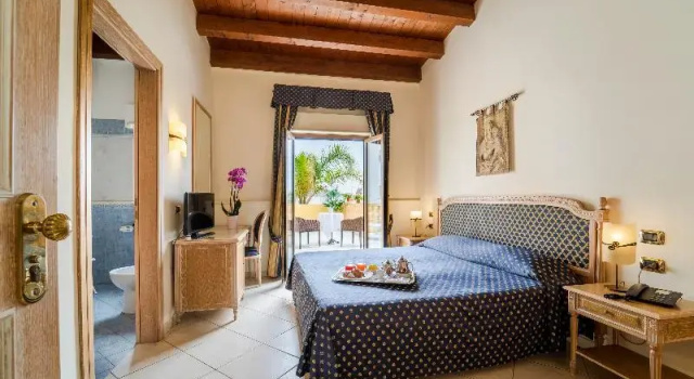 Двухместный номер Standard с балконом и с видом на море Hotel Villa Romana
