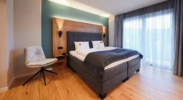 Двухместный номер Comfort с балконом и с видом на море NaturPurHotel Maarblick