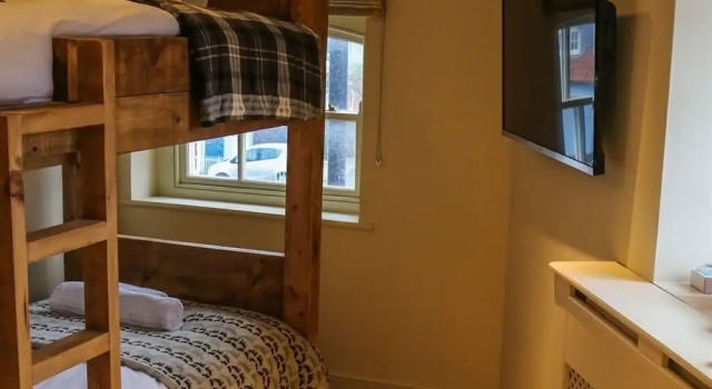 Четырёхместный номер Standard The Quay B&B