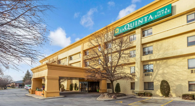 La Quinta Inn & Suites by Wyndham Chicago Tinley Park