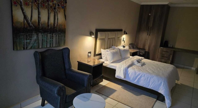 Номер Economy La Majestic Guest Lodge
