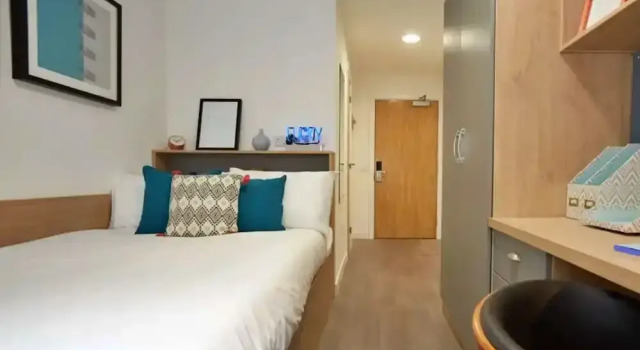 Vibrant Rooms in ABERDEEN - SK - Campus Accommodation, Book Hostel / Vandrerhjem Hostels i Grampian, Hostel / Vandrerhjem
