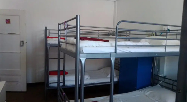 Кровать в общем номере (женский номер) Old Évora Guest House