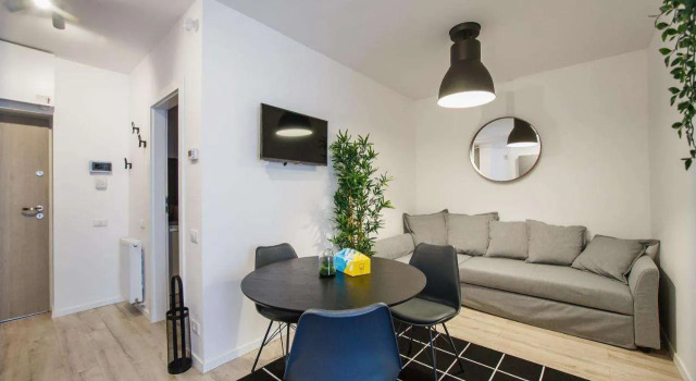 Trendy Apartment near City Center, Varaa Huoneisto Oradea 