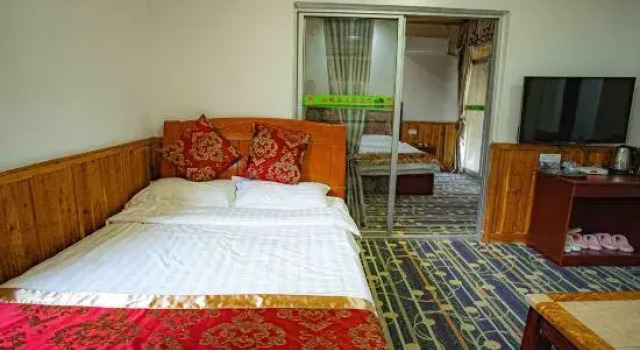 Suite simianshan Chiming Shanzhuang