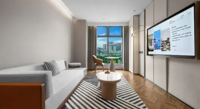 Люкс Deluxe Howard Johnson Life Chengdu Qionglai