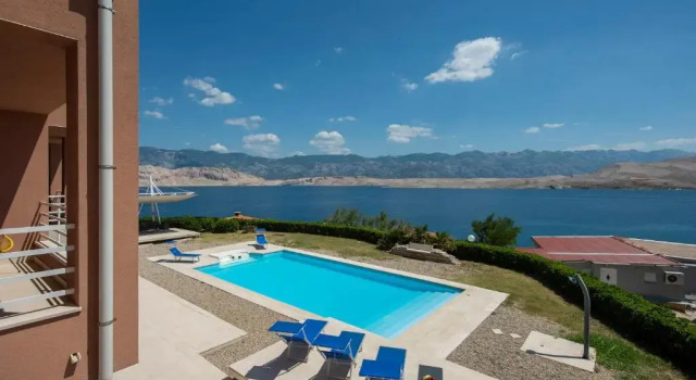 Вилла Luxury Seafront Villa Exclusive Pag with private pool by the beach on Pag island