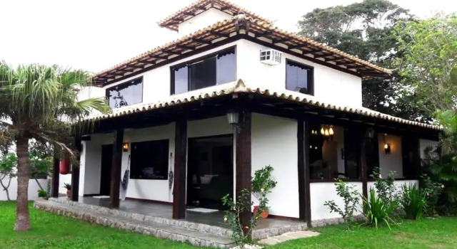 Buzios, Casa Com Churrasqueira E Piscina