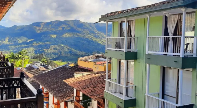 Hotel Rio Piedras