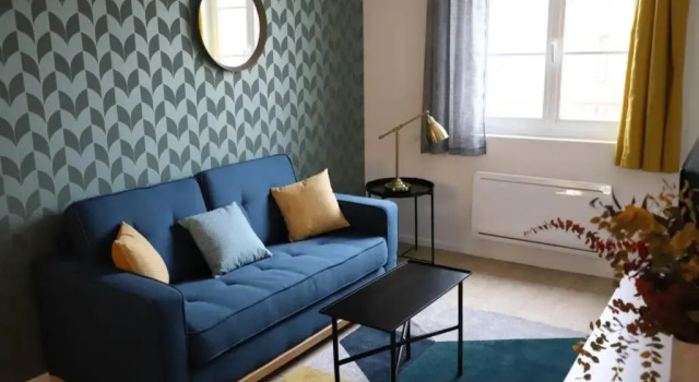 Appartement cosy plein centre ville (Mairie), Забронировать Апартаменты/квартира Отели Лиможа с парковкой, рядом с Церковь Сен-Мишель-де-Лион, Парковка