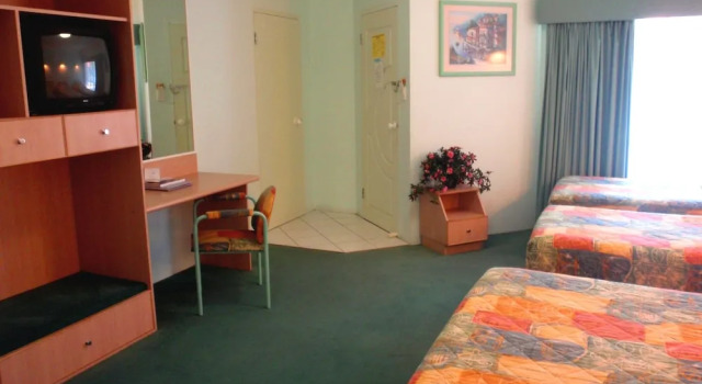 Семейный номер Standard Runaway Bay Motor Inn