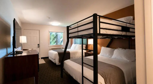 Семейный номер Deluxe Riviera Motor Lodge