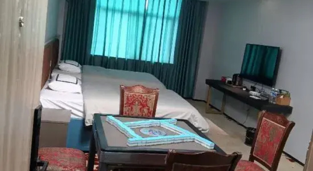 Sviitti Qianlong Hotel