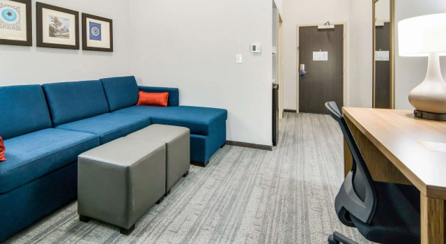 Четырёхместный люкс Comfort Suites DeSoto Dallas South