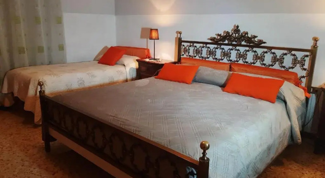 Трёхместный номер Deluxe Big Brother Bed & Rooms