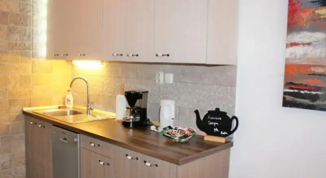 Четырёхместные апартаменты с балконом Apartmani Slavica