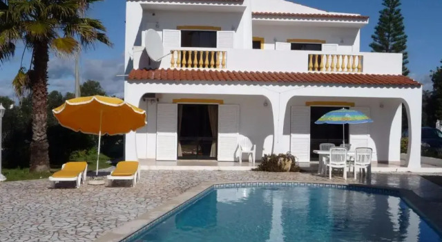 Коттедж Casa das Figueiras