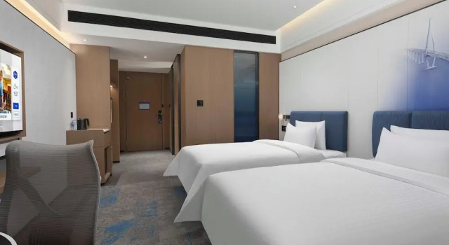 Двухместный номер Superior с видом на город Hampton by Hilton Ningbo Yinzhou City