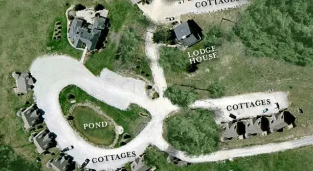 Коттедж с 5 комнатами Spruce Hill Inn & Cottages