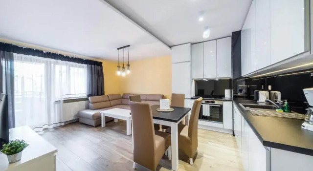 Apartament Rakowicka 14 Deluxe Old Town WAWELOFTS, Boek Appartement Hotels in Klein-Polen met parkeren, Parkeren