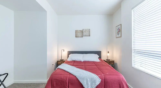 2br Furnished Apartment On Gordon St Hollywood 2 Bedroom Apts by RedAwning, Забронировать Апартаменты/квартира Апартаменты Лос-Анджелеса, рядом с Hotel Cafe, Апартаменты/квартира