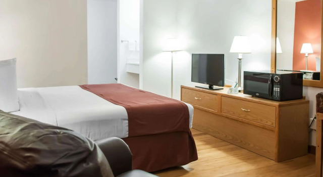 Двухместный номер Standard Econo Lodge Albuquerque Old Town