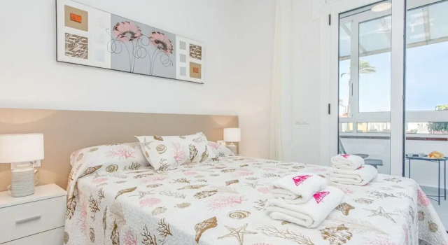 Spacious Apartment in Empuriabrava With Private Garden