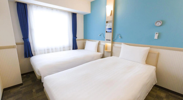 Toyoko Inn Marugame Ekimae, Buchen Sie Hotel Marugame Kagawa
