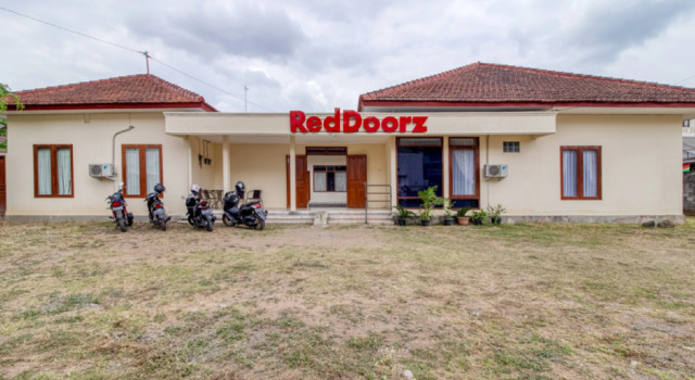 RedDoorz near Universitas Gajah Mada, Rezervovat Hotel 3hvězdičkové hotely v Yogyakarta Province, 3*
