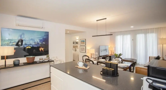 Liiiving - Cooper Residence Apartment II, Забронировать Апартаменты/квартира Вила Нова ди Гайя Порту, рядом с Канатная дорога Гайя