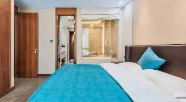 Люкс Presidential Grand Emporium Rezen ESA Apartment