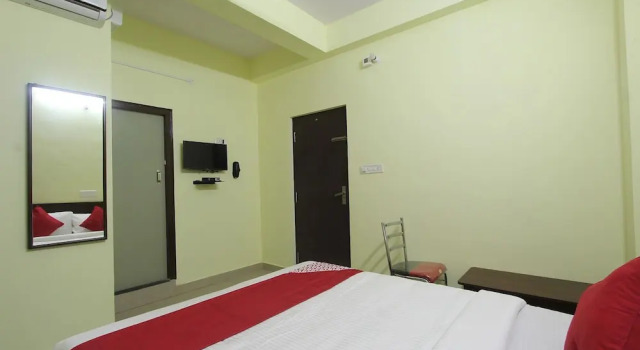 Номер Standard Hotel O V R Residency Near Sri Amruth Chithra Mandira