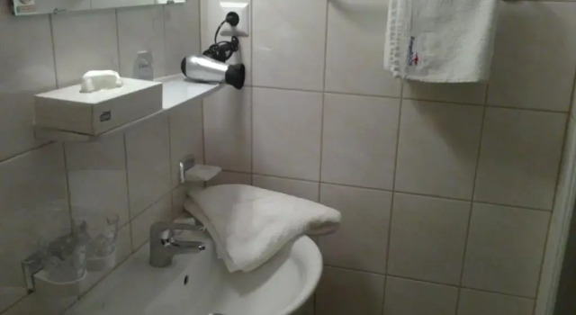 Номер Standard Pension Carina