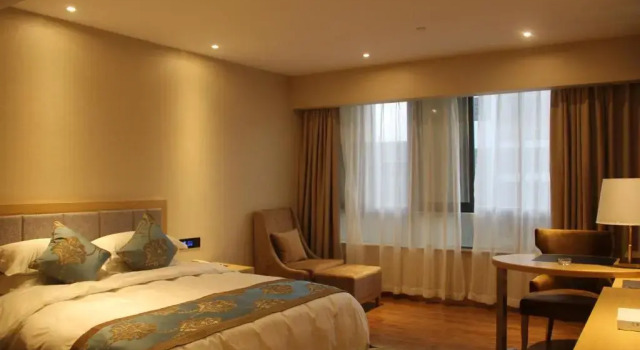 Long Men Shui Du Yang Xin Valley Hot Spring Hotel, Rezerwuj Hotel Hotele w Nanning z parkingiem, Parking