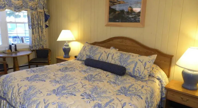 Номер Standard Colonial Gables Oceanfront Village