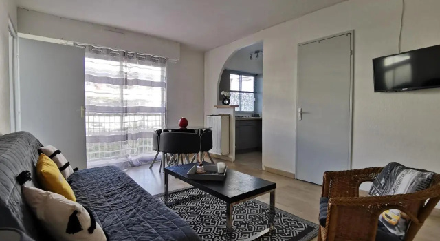 Grand Studio de 33m² a 300m Des Plages (Adults Only)
