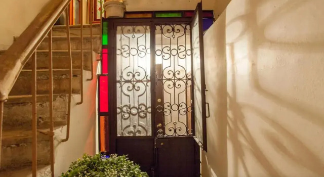 Апартаменты Kaboom Showroom & Guesthouse