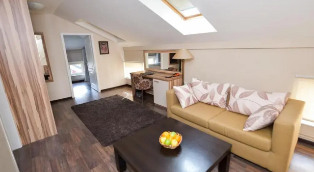 Люкс Tema apartments & rooms