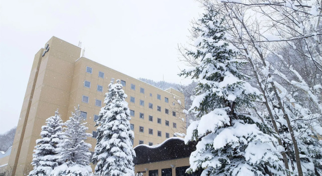 Jozankei Tsuruga Resort Spa Mori no Uta, Buchen Sie Resort Jozankei Onsen Douou